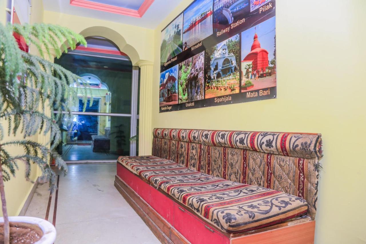 Oyo Somraj Regency Hotel Agartala Kültér fotó